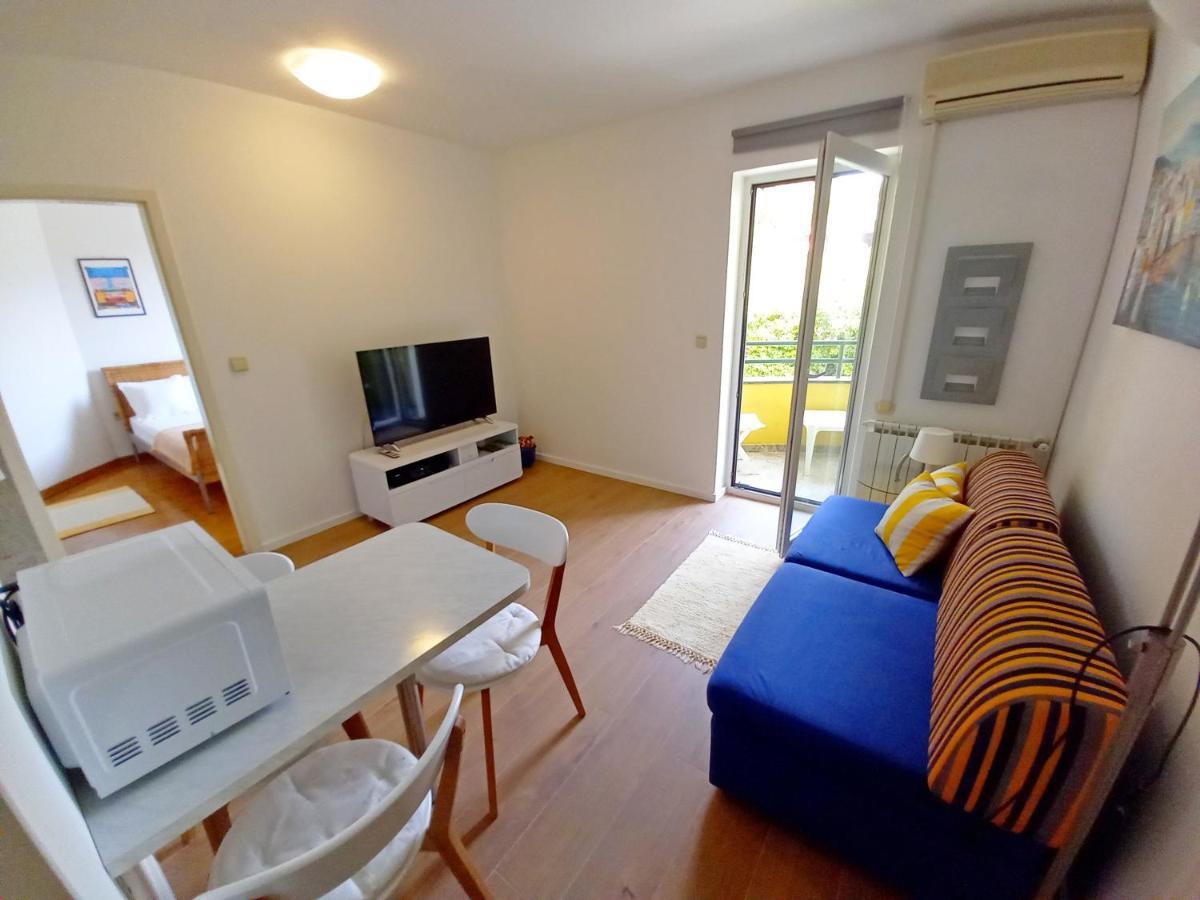 Apartment Lungomare Pula Exterior foto